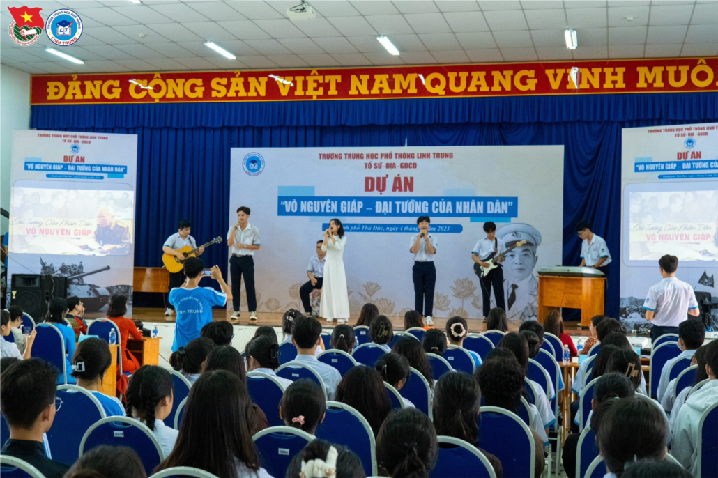 Dự án-Võ Nguyên Giáp-Đại tướng của nhân dân (15).jpg